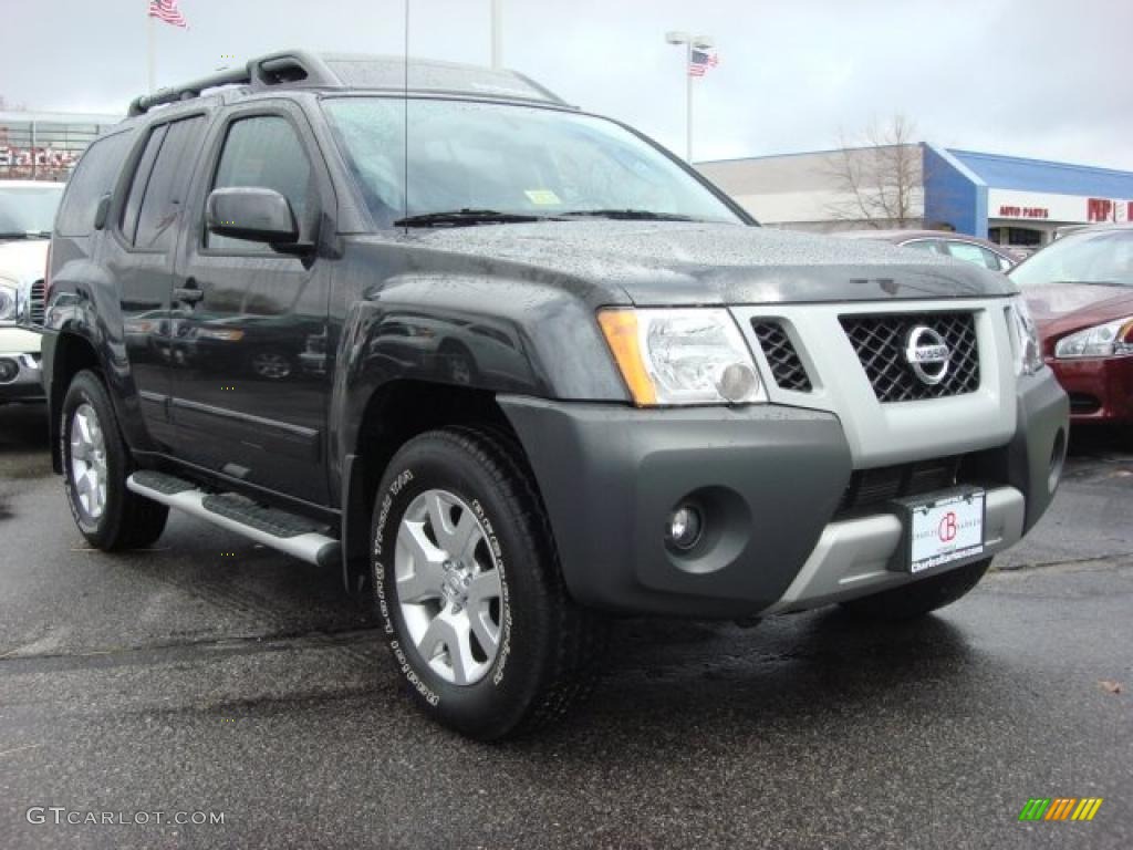 2010 Xterra SE 4x4 - Night Armor Metallic / Gray photo #1