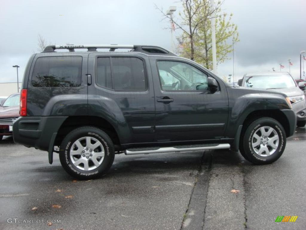 2010 Nissan xterra se 4x4 #2
