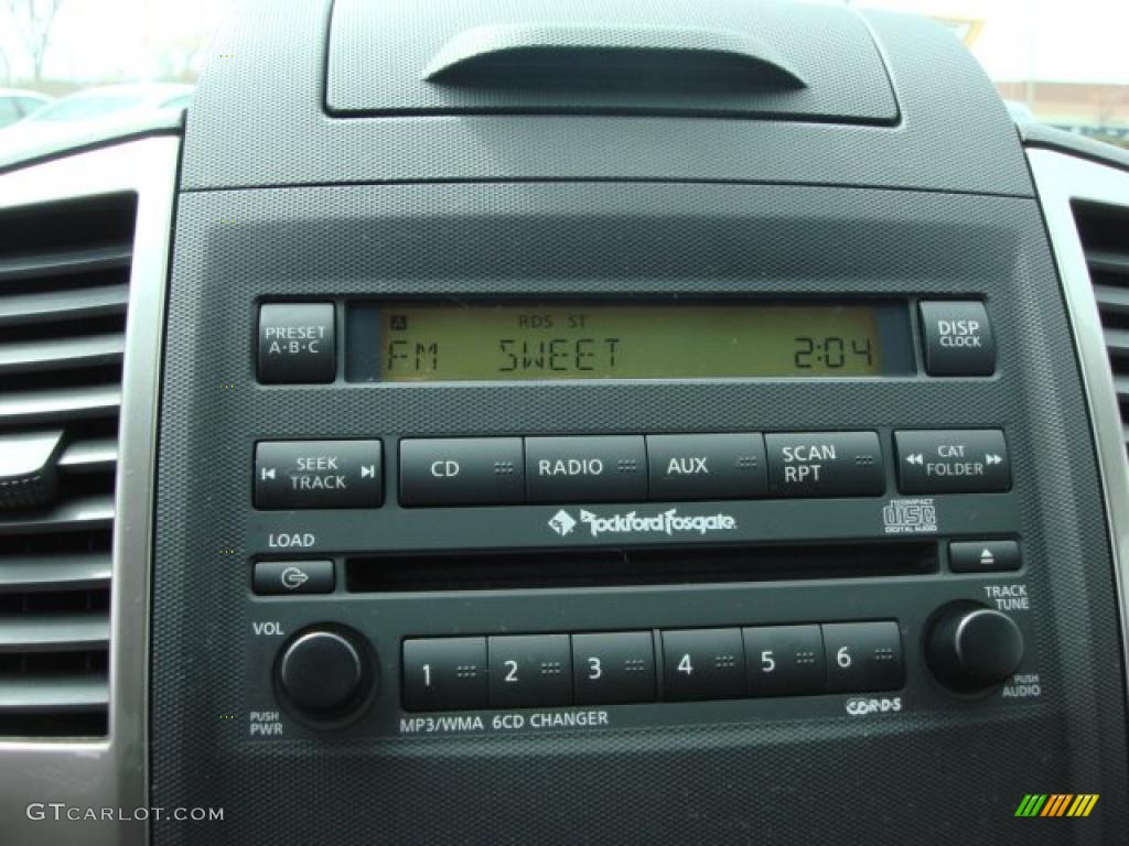 2010 Nissan Xterra SE 4x4 Controls Photo #47188749