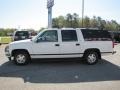 Summit White - Suburban C1500 LT Photo No. 4