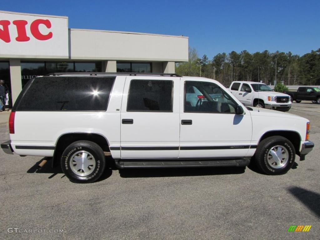 1997 Suburban C1500 LT - Summit White / Neutral photo #8
