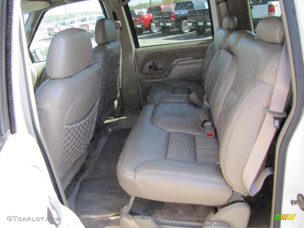 1997 Suburban C1500 LT - Summit White / Neutral photo #12