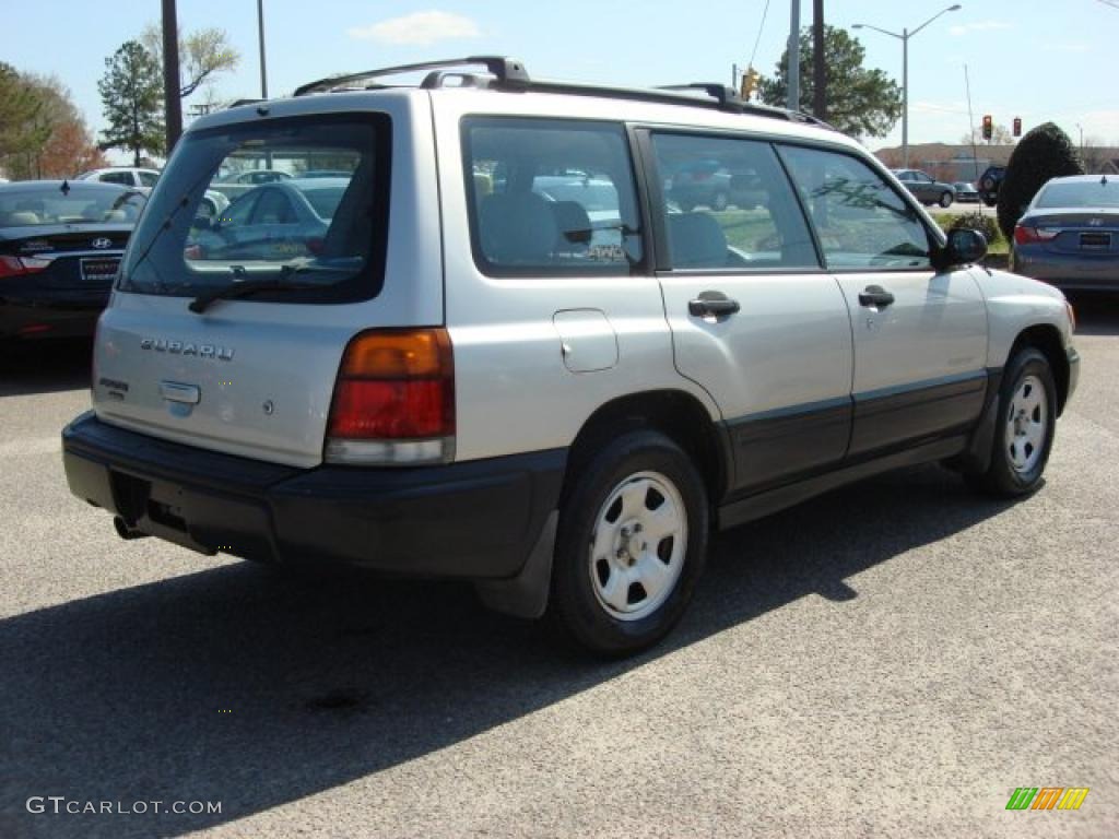 2000 Forester 2.5 L - Silverthorn Metallic / Gray photo #6