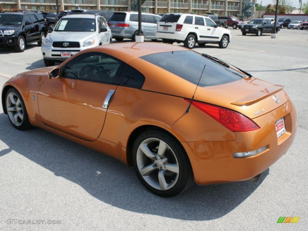 2006 350Z Coupe - Le Mans Sunset Metallic / Carbon Black photo #3