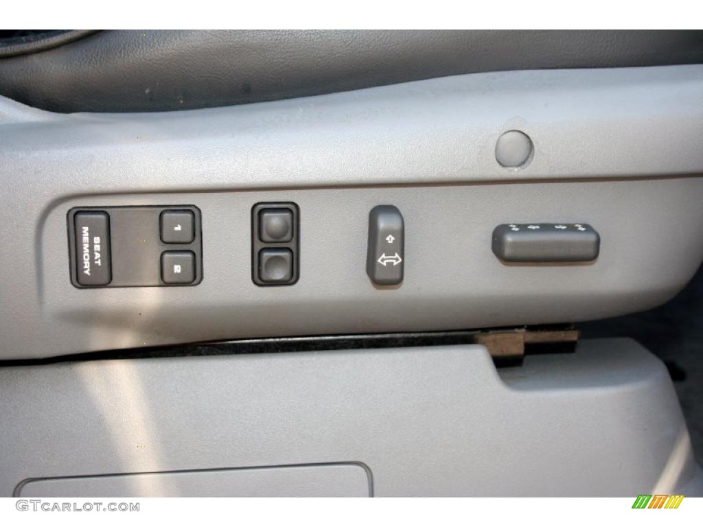 2000 Land Rover Range Rover 4.6 HSE Controls Photo #47194631