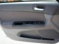 2006 Super White Toyota Camry LE  photo #13