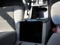2006 Super White Toyota Camry LE  photo #18