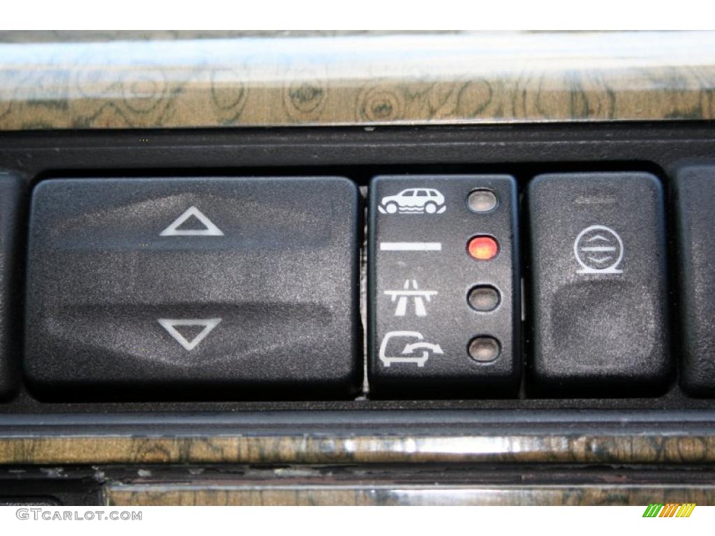 2000 Land Rover Range Rover 4.6 HSE Controls Photo #47195150