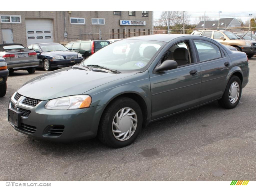 Onyx Green Pearlcoat 2004 Dodge Stratus SE Sedan Exterior Photo #47195378