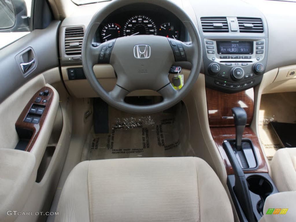 2007 Honda Accord EX Sedan Ivory Dashboard Photo #47195492