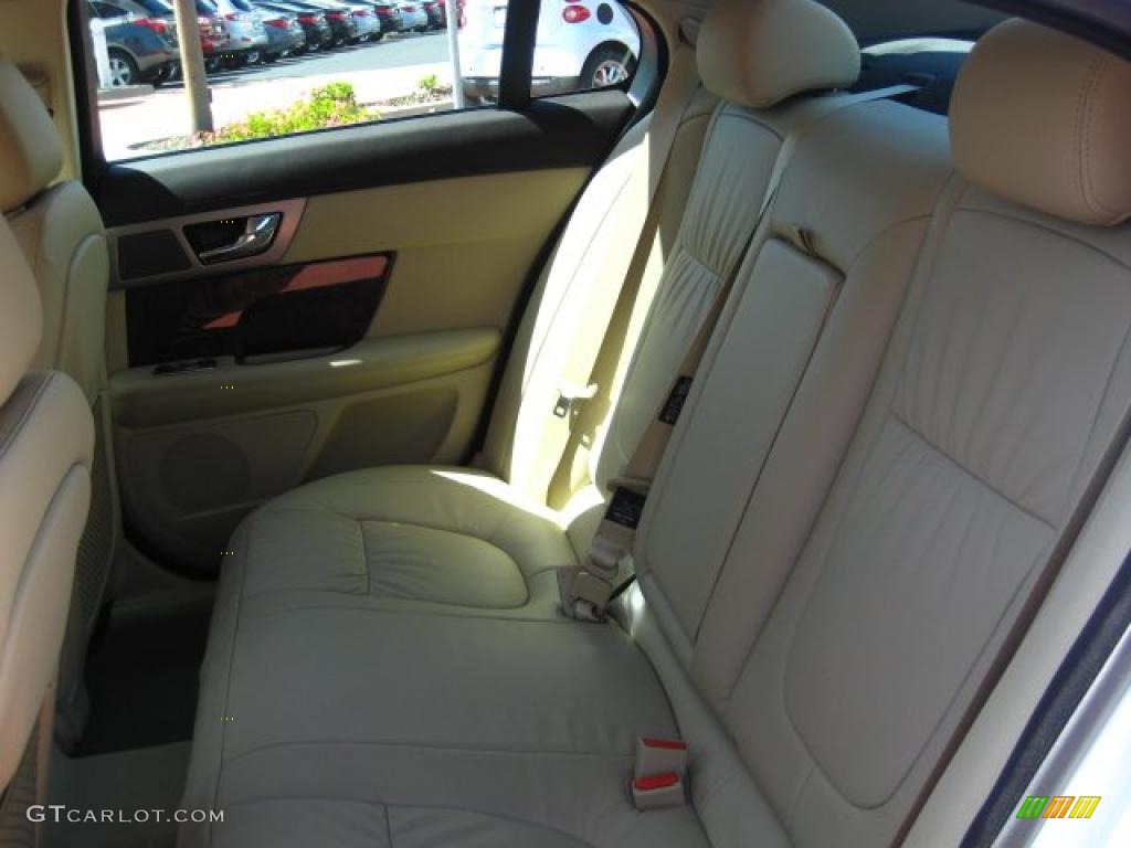 Barley Beige/Truffle Brown Interior 2011 Jaguar XF Sport Sedan Photo #47195540
