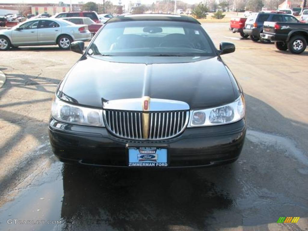 1999 Town Car Cartier - Ebony Black / Deep Charcoal photo #2
