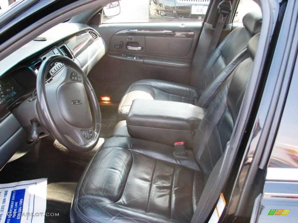 1999 Town Car Cartier - Ebony Black / Deep Charcoal photo #11