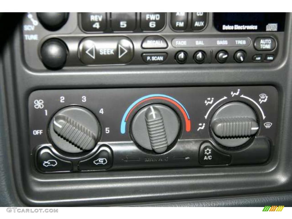 2000 GMC Sierra 1500 SLE Regular Cab 4x4 Controls Photo #47197107