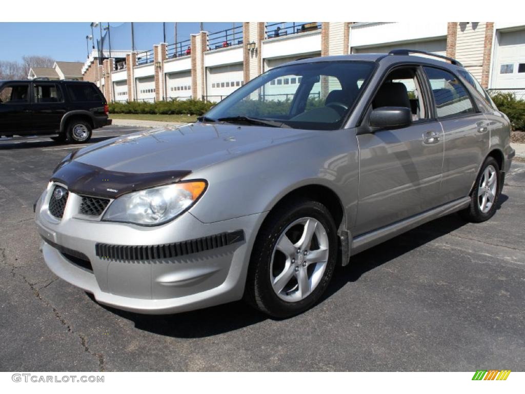 2006 Impreza 2.5i Wagon - Crystal Gray Metallic / Anthracite Black photo #1