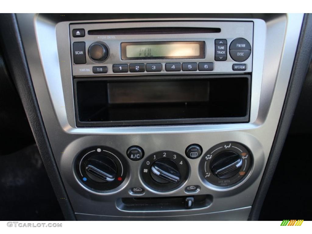 2006 Subaru Impreza 2.5i Wagon Controls Photos