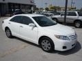 Super White - Camry LE Photo No. 6