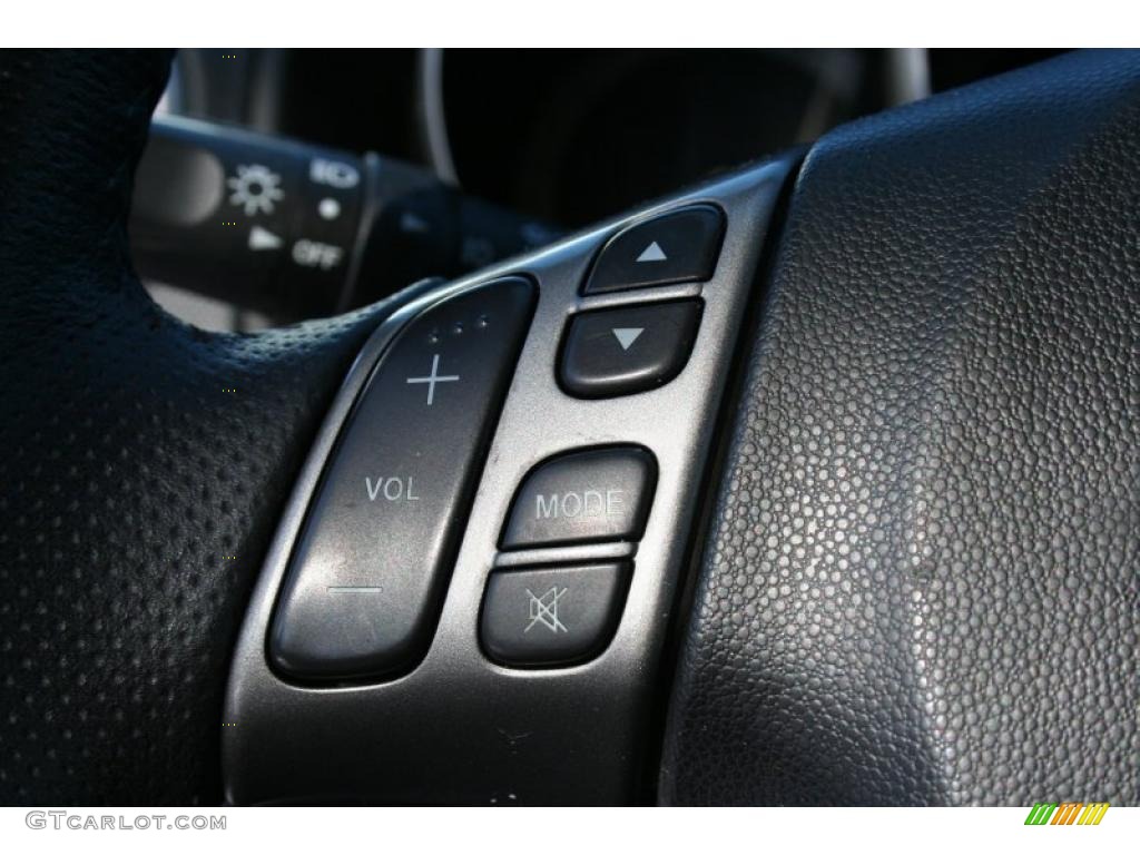 2007 Mazda MAZDA3 s Sport Hatchback Controls Photo #47197844