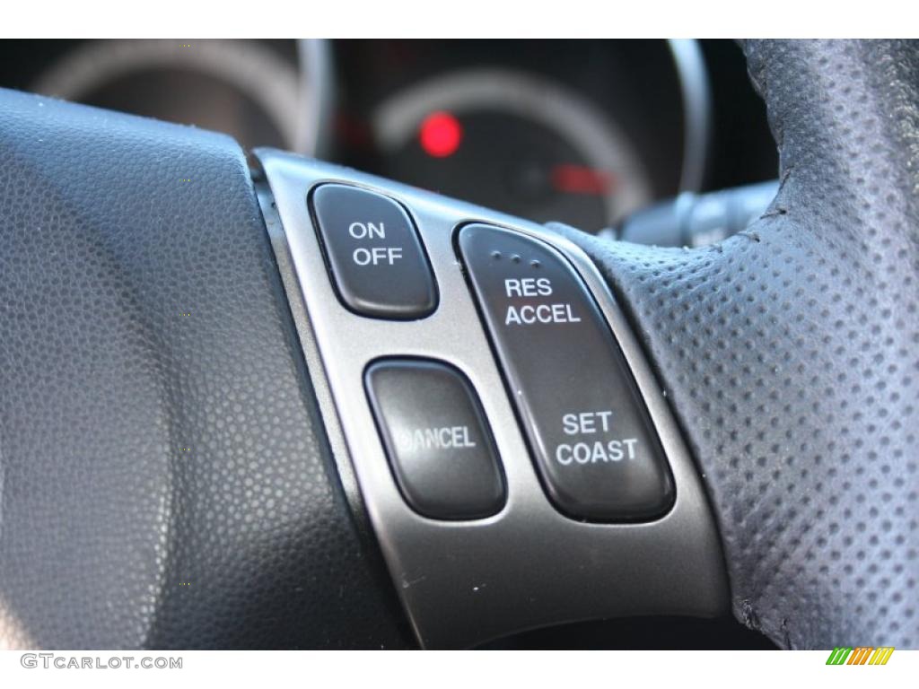 2007 Mazda MAZDA3 s Sport Hatchback Controls Photo #47197859
