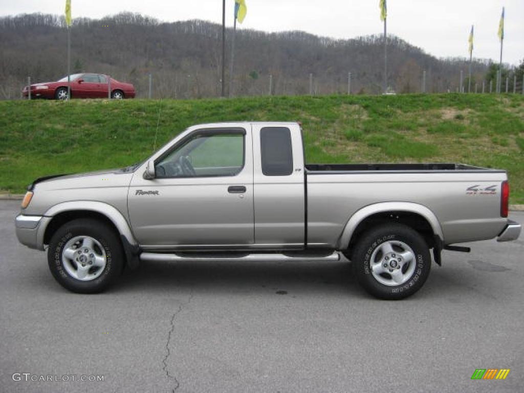 2000 Frontier SE V6 Extended Cab 4x4 - Sand Dune / Beige photo #1