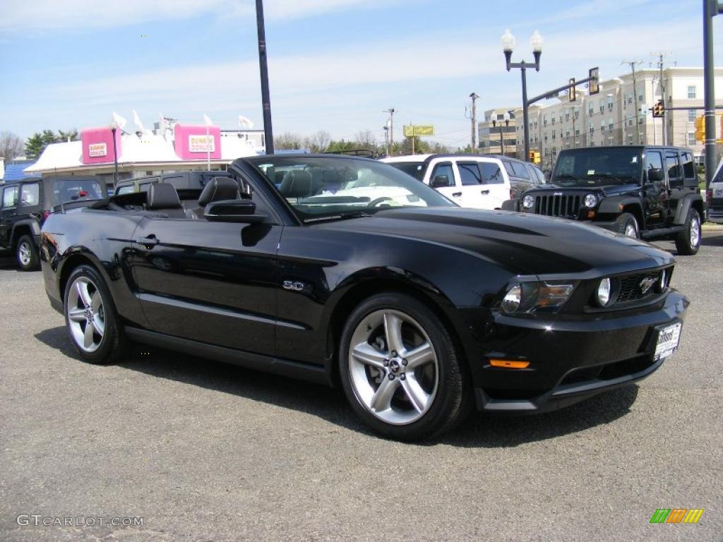 2011 Mustang GT Premium Convertible - Ebony Black / Charcoal Black photo #3