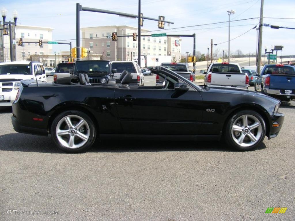 2011 Mustang GT Premium Convertible - Ebony Black / Charcoal Black photo #4