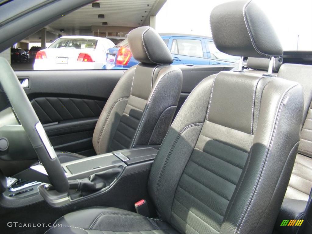 2011 Mustang GT Premium Convertible - Ebony Black / Charcoal Black photo #23