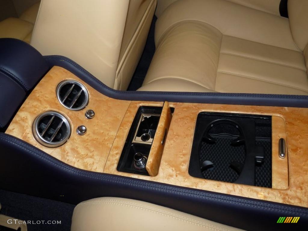 2005 Bentley Continental GT Standard Continental GT Model Controls Photo #47203943