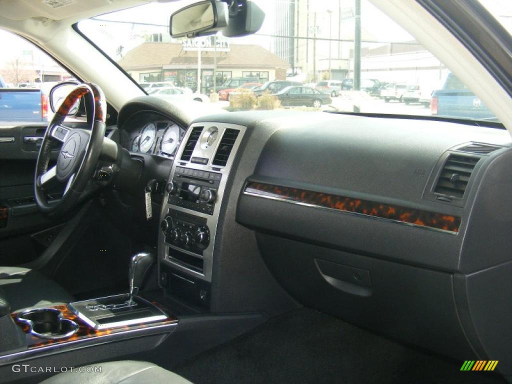 2008 Chrysler 300 C HEMI Dark Slate Gray Dashboard Photo #47204003