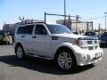 Stone White - Nitro R/T 4x4 Photo No. 3