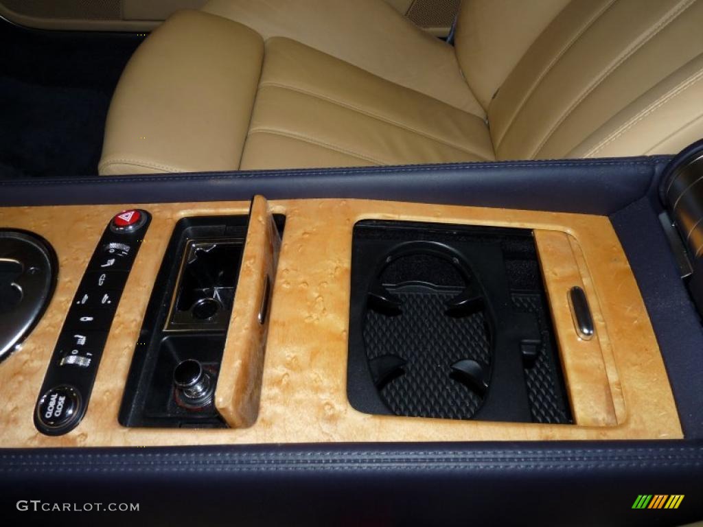 2005 Bentley Continental GT Standard Continental GT Model Controls Photo #47204159