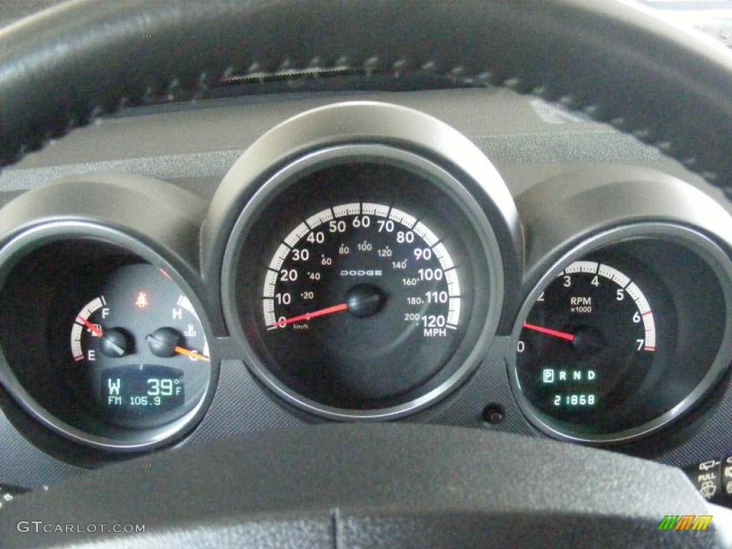 2009 Dodge Nitro R/T 4x4 Gauges Photo #47204285