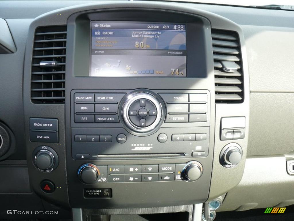 2011 Nissan Pathfinder Silver 4x4 Controls Photo #47205068