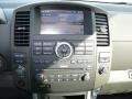 2011 Nissan Pathfinder Silver 4x4 Controls