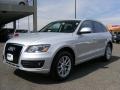2009 Ice Silver Metallic Audi Q5 3.2 Premium quattro  photo #1