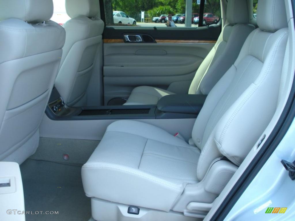 Light Stone Interior 2011 Lincoln MKT AWD EcoBoost Photo #47205401