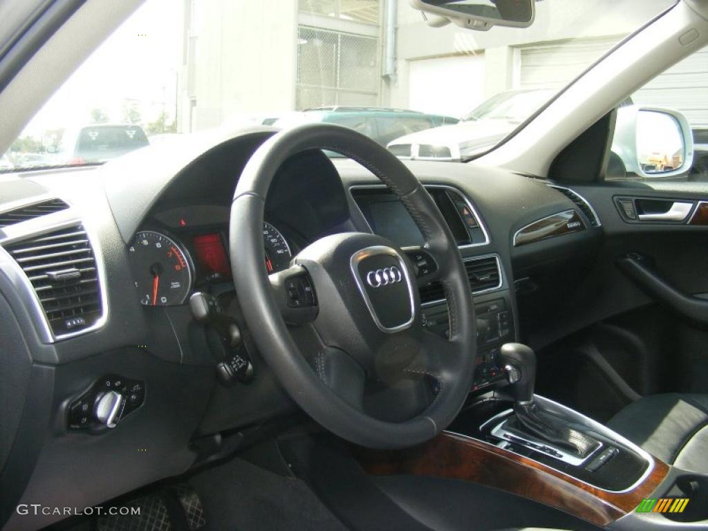 2009 Audi Q5 3.2 Premium quattro Black Steering Wheel Photo #47205404