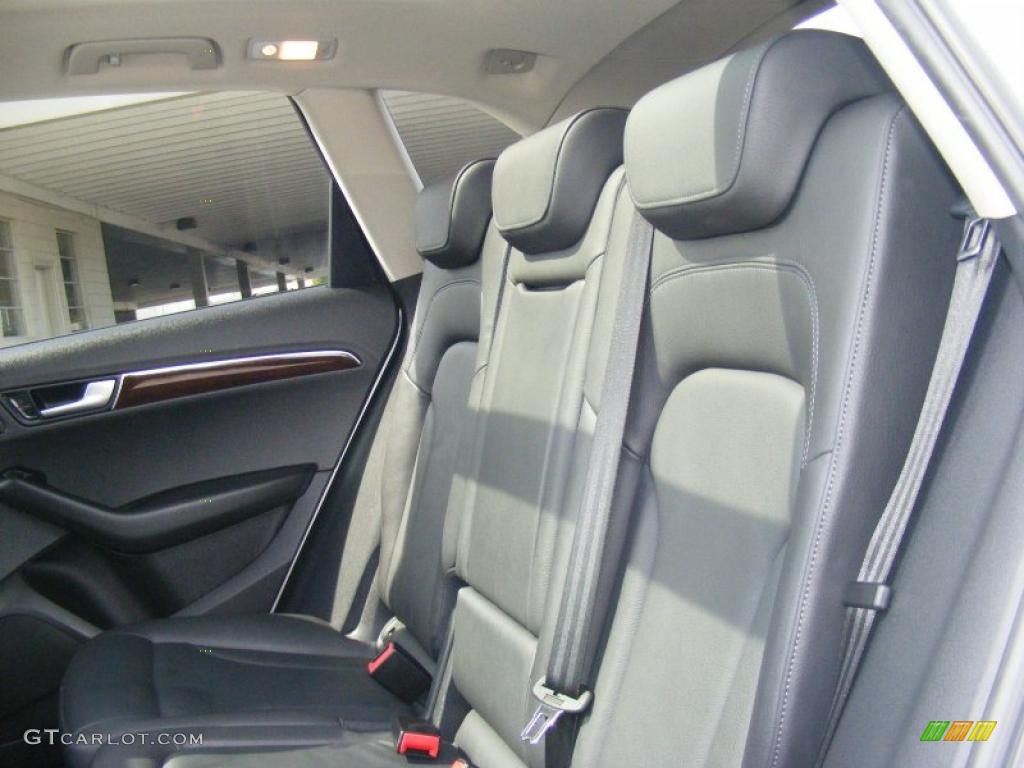 2009 Q5 3.2 Premium quattro - Ice Silver Metallic / Black photo #24