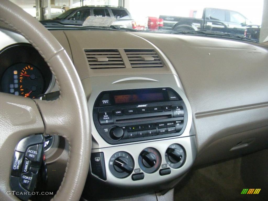 2003 Nissan Altima 2.5 SL Controls Photo #47205536