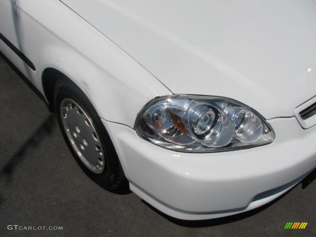 1997 Civic DX Coupe - Frost White / Gray photo #2