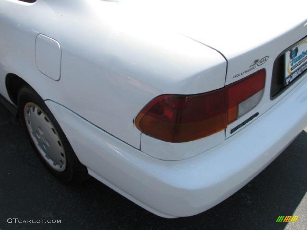 1997 Civic DX Coupe - Frost White / Gray photo #8