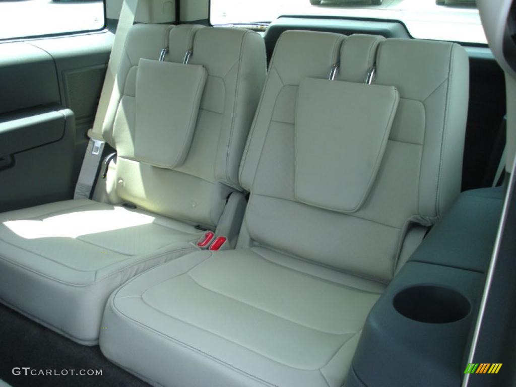 Medium Light Stone Interior 2011 Ford Flex Limited Photo #47206961