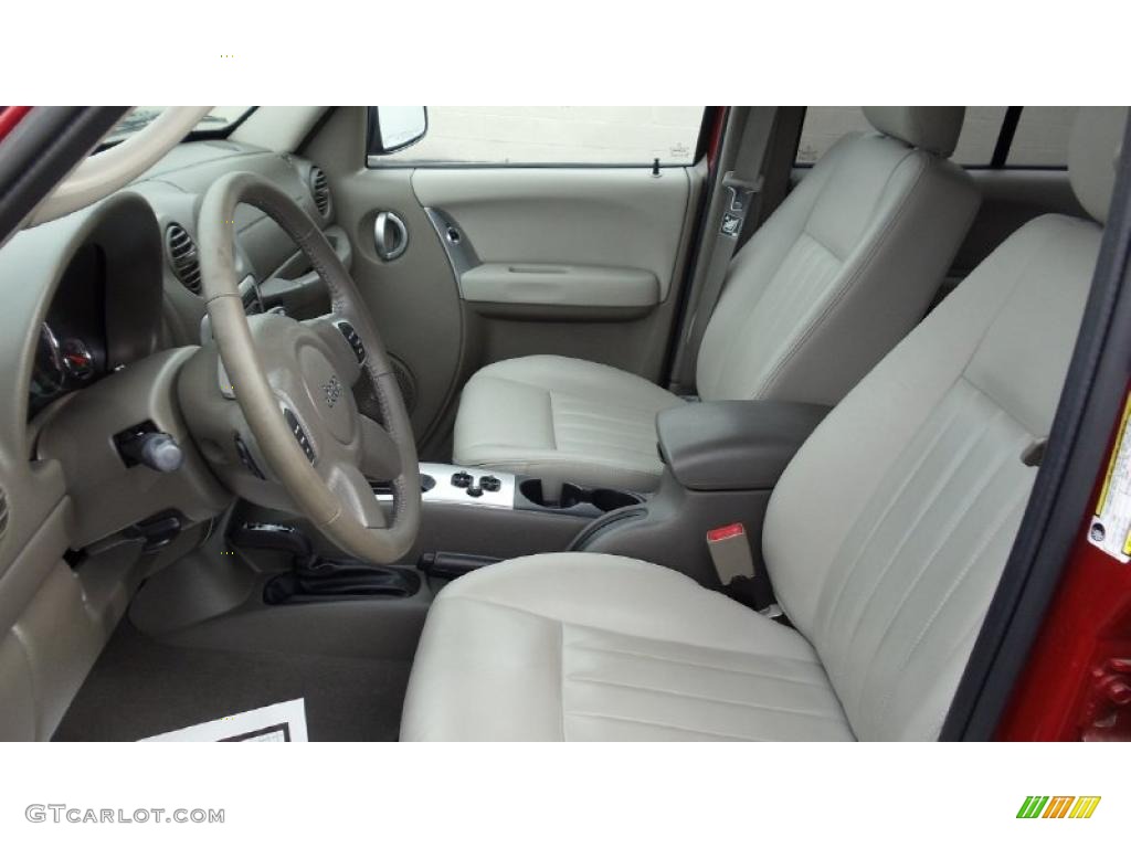 Khaki Interior 2006 Jeep Liberty Limited 4x4 Photo #47208314