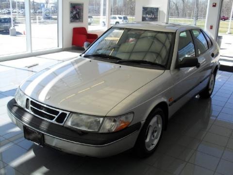 1997 Saab 900 S Coupe Data, Info and Specs