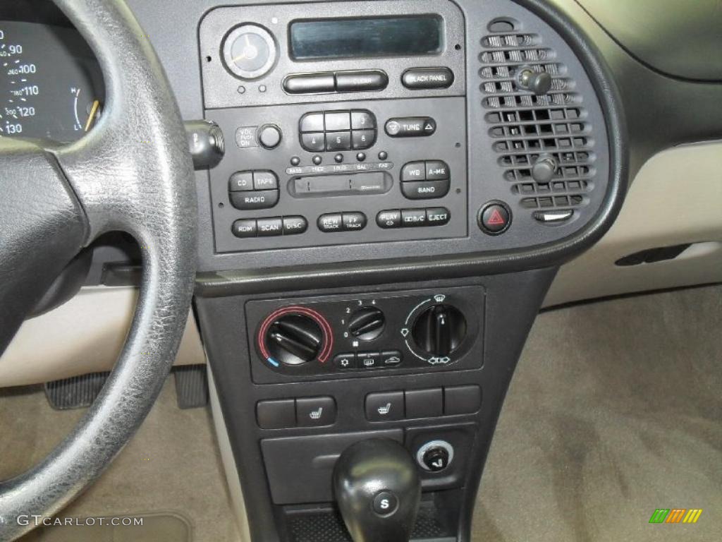1997 Saab 900 S Coupe Controls Photo #47208788
