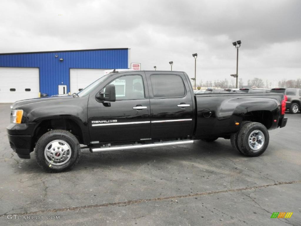 Onyx Black 2011 GMC Sierra 3500HD Denali Crew Cab 4x4 Dually Exterior Photo #47209397