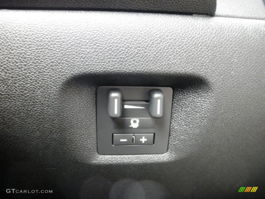 2011 GMC Sierra 3500HD Denali Crew Cab 4x4 Dually Controls Photo #47209553