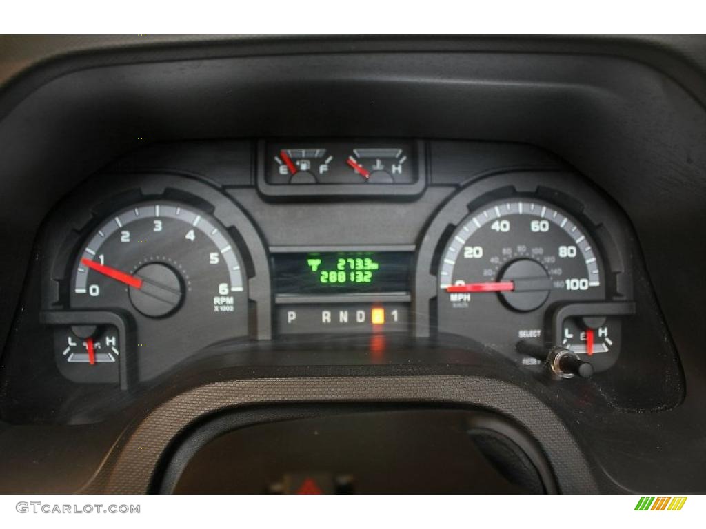 2011 Ford E Series Van E250 XL Cargo Gauges Photo #47209769