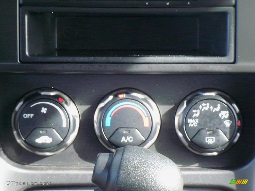 2008 Honda Element LX AWD Controls Photo #47210414