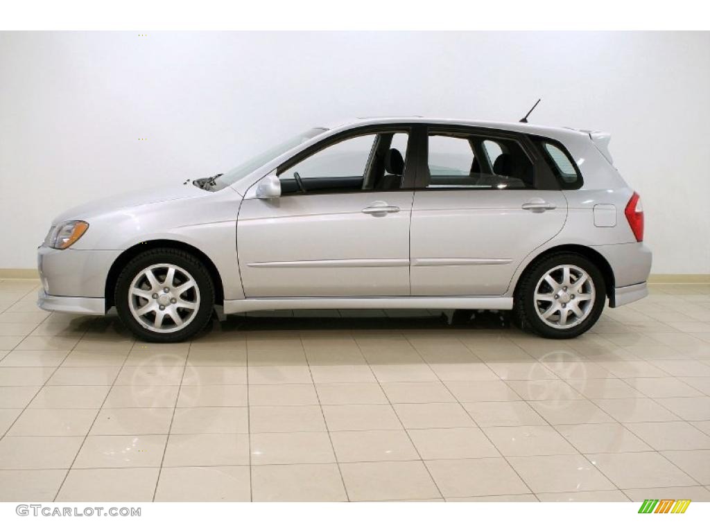 Clear Silver 2006 Kia Spectra Spectra5 Hatchback Exterior Photo #47211179